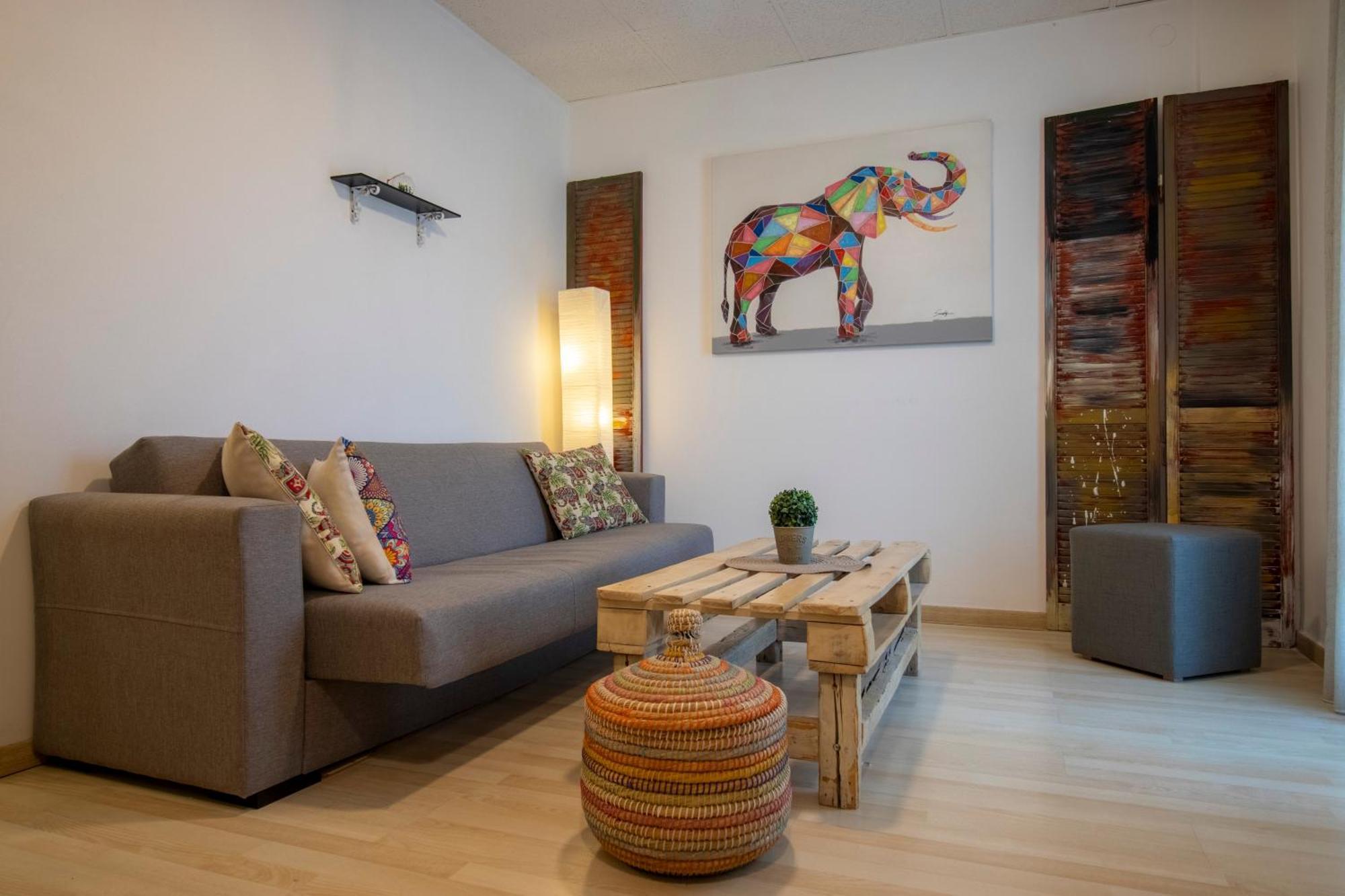 Modern City Apt In The Heart Of Heraklion Zewnętrze zdjęcie