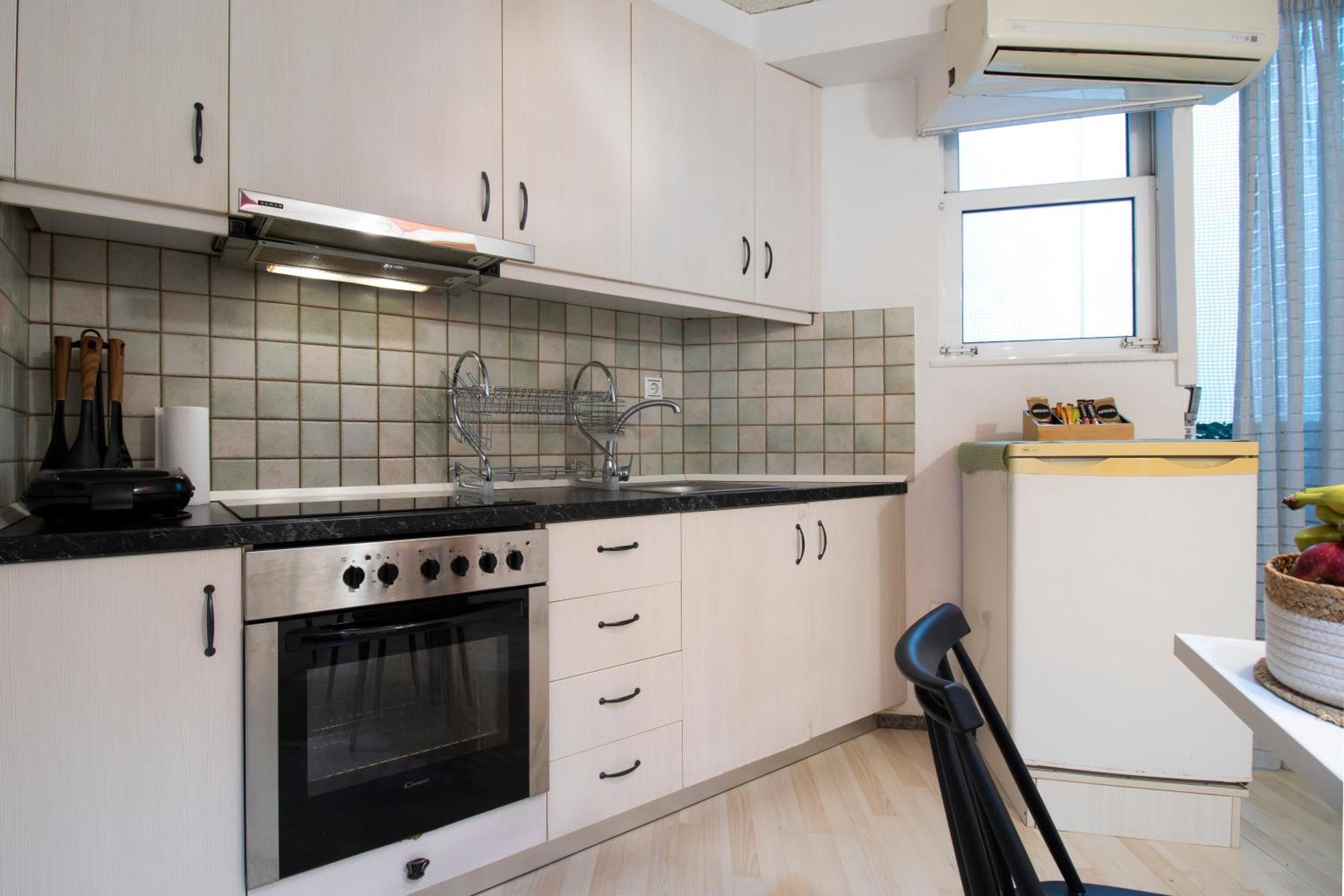 Modern City Apt In The Heart Of Heraklion Zewnętrze zdjęcie